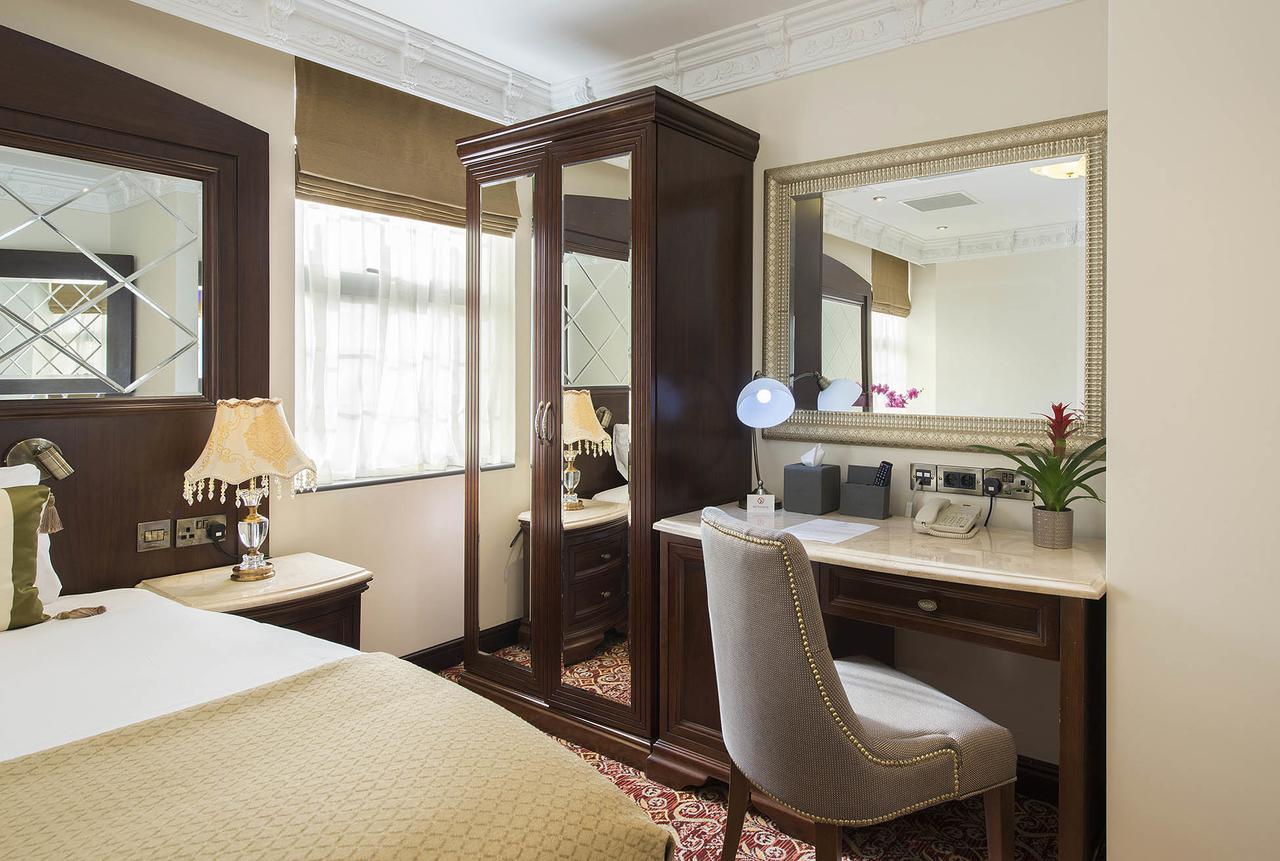 The George Street Hotel Oxford Luaran gambar A room at the hotel